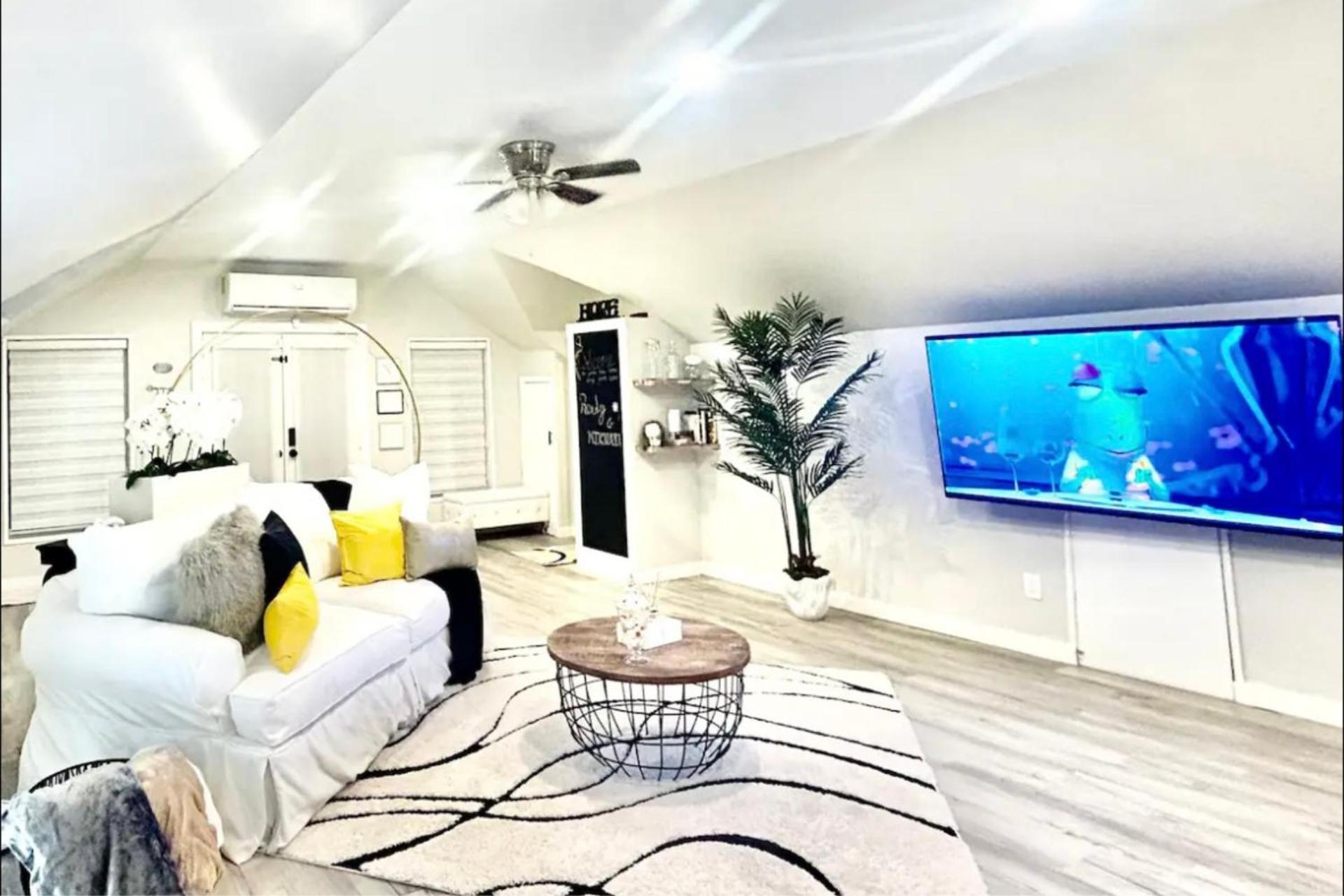 Luxury Apartment On The Beach 拿骚 外观 照片